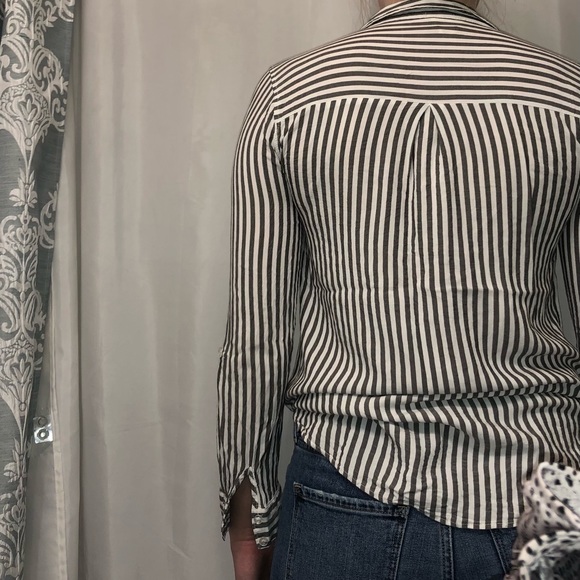 Harper striped long sleeve button down - Picture 3 of 6